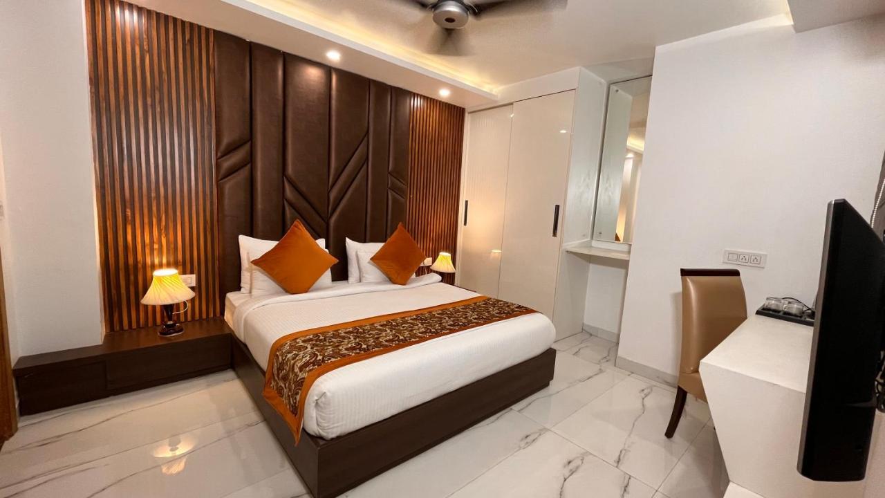 Hotel Keshav Residency Near Medanta Pure Veg Gurgaon Bagian luar foto